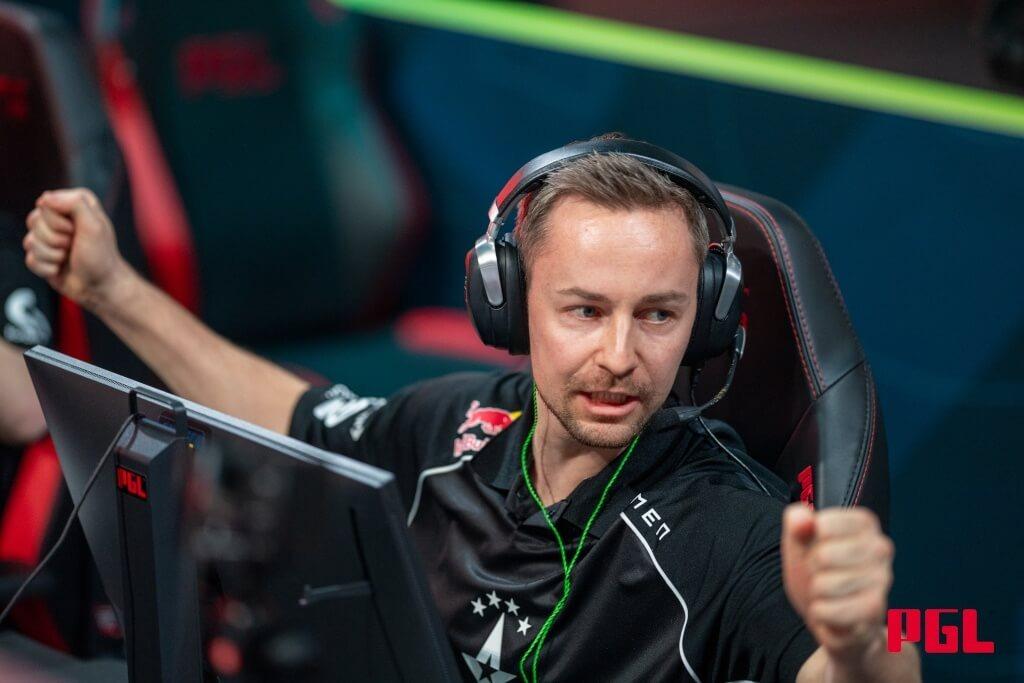 Best CS:GO and CS2 Pro AWPers of All Time